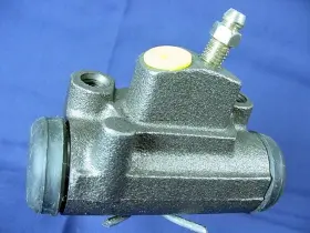 67-74-390 QUALITEE INTERNATIONAL Brake Master Cylinder Wheel