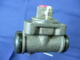67-76-370 QUALITEE INTERNATIONAL Brake Master Cylinder Wheel