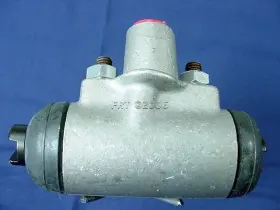 6772050 QUALITEE INTERNATIONAL Brake Master Cylinder Wheel #2