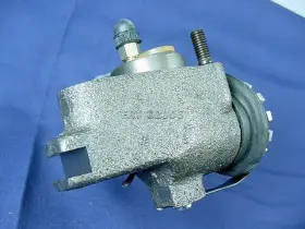 6774070 QUALITEE INTERNATIONAL Drum Brake Master Cylinder Lh #2
