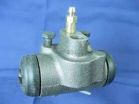 6774150 QUALITEE INTERNATIONAL Drum Brake Master Cylinder 626
