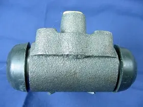 6774190 QUALITEE INTERNATIONAL Drum Brake Master Cylinder 626 #2