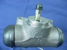 6774290 QUALITEE INTERNATIONAL Brake Master Cylinder Wheel
