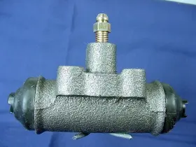 6774310 QUALITEE INTERNATIONAL Brake Master Cylinder Wheel #2