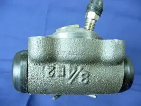 6775070 QUALITEE INTERNATIONAL Brake Master Cylinder Wheel Lh #2