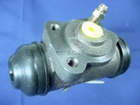 6779580 QUALITEE INTERNATIONAL Brake Master Cylinder Wheel