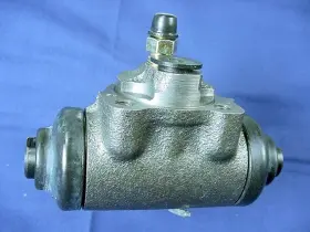6782050 QUALITEE INTERNATIONAL Brake Master Cylinder Wheel