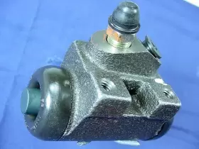 Qualitee International 6792120 Drum Brake Wheel Cylinder For 81 82 83 84 85 86 87 88 89 Lynx Rh Rear
