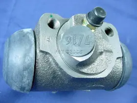 6792460 QUALITEE INTERNATIONAL Brake Master Cylinder Wheel