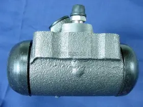 6792470 QUALITEE INTERNATIONAL Brake Master Cylinder Wheel #2