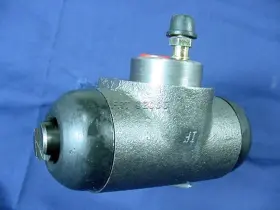 6793440 QUALITEE INTERNATIONAL Brake Master Cylinder Wheel #2