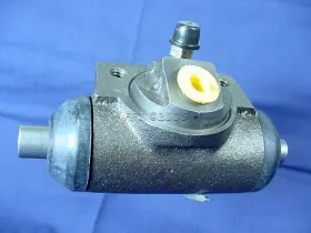 6793470 QUALITEE INTERNATIONAL Brake Master Cylinder Wheel