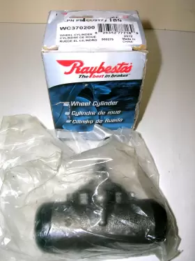Raybestos Wc370200 - Element3 Drum Brake Wheel Cylinder Chevy Trucks 2008-2013