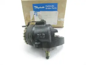 WC37882 RAYBESTOS Front Right Drum Brake Master Cylinder