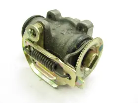 WC37952 RAYBESTOS Rear Right Rearward Brake Master Cylinder #2