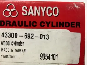 43300-692013 SANYCO Rear Right Drum Brake Master Cylinder #3