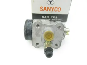 52404-73040 SANYCO Front Left Drum Brake Master Cylinder