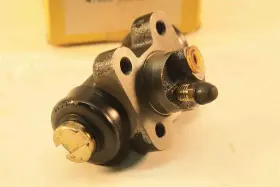 25-11507 TOKICO Rear Wheel Brake Cylinders Lux Toyota #2