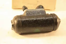 25-11555 TOKICO Front Right Brake Master Cylinder Toyota #3