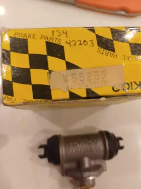 44100-D0110 TOKICO Rear Wheel Cylinder Nx Stanza Nissan #2