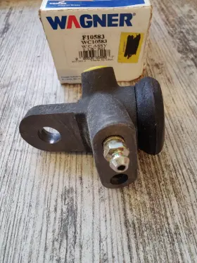 F10583 WAGNER Front Rh Lower Wheel Cylinder Mopar