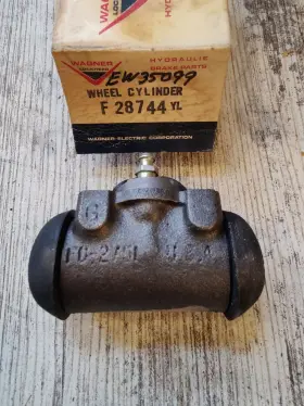 F28744 WAGNER Front Rh Wheel Cylinder Ford Gmc