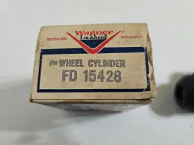 FD15428 WAGNER Nos Wheel Cylinder Chev Trk Jeep #2