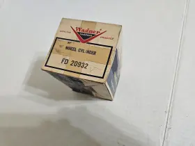 FD20932 WAGNER Nos Left Wheel Cylinder Chev 57