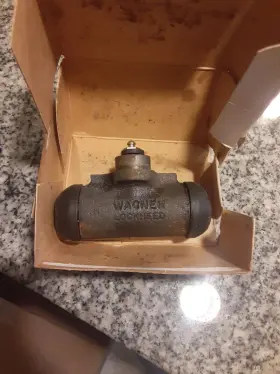 807357 WAGNER LOCKHEED Brake Master Cylinder Wheel Nos Jeep