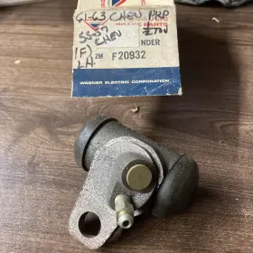 FD20933 WAGNER LOCKHEED Up Wheel Cylinders Front Left C10