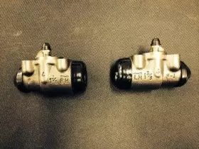 Webco W82667 Wheel Cylinder Ford Mercury And Truck Rear 1939-1948 Set - 2 Cylinders
