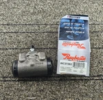 Raybestos Wc37262: Rear Right Drum Brake Wheel Cylinder For Ford International. Fixed Price $19.99.