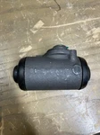 Euclid E-5148 Wheel Cylinder 22js-1566-g12. Fixed Price $30.00.