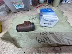 Raybestos Wc37157 Wheel Cylinder '''''''''' Read The Listing''''''' - 9w. Fixed Price $45.00.