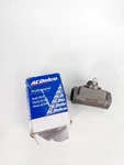 Acdelco Genuine Oem 18e49 Rear Drum Brake Wheel Cylinder Assembly New. Fixed Price $15.96.