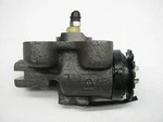 New Out Of Box W128417 Front Left Drum Brake Wheel Cylinder 1991-1993 Isuzu Npr. Fixed Price $44.99.