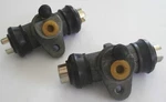 Rear Wheel Cylinders Set Of 2 Left & Right Volkswagen T1 Bug Beetle Ghia 1965-67. Fixed Price $32.06.