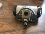 1 New Carquest Wca51088 / Ew71119 Raybestos Wc37080 Drum Brake Wheel Cylinder. Fixed Price $17.82.