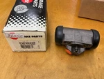 1962-93 Dodge,ford,chev,gmc,ih&studebaker Trucks Lh Rear Wheel Cyl;eis Ew35326. Fixed Price $5.00.