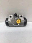 1 Drum Brake Wheel Cylinder Rear Right For Amc Ford Jeep Dodge. Fixed Price $15.16.