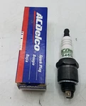 Nos Ac Delco R46sz Spark Plugs Chevrolet Gm P/n. Fixed Price $7.93.