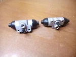 2x Drum Brake Wheel Cylinder Rear Beck/arnley 072-9303. Fixed Price $10.00.