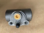 Rear Wheel Cylinder For 1992-1999 Chevy C2500 Suburban 1993 1994 1995 X487wt. Fixed Price $5.99.