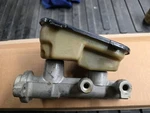 Brake Master Cylinder-rear Disc Acdelco 18006814 Removed From A 1986 Z28.. Fixed Price $19.00.