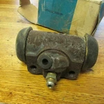 New Nos 1973 Ford Torino Gran 302 351c 400 429 Lh Wheel Cylinder. Fixed Price $18.99.