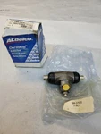 Drum Brake Wheel Cylinder Rear Acdelco 18e209 Gm 18029389. Fixed Price $16.50.