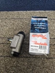 (qty 2) Raybestos Wc370191 Rear Drum Brake Wheel Cylinder Fits '07 Dodge Caravan. Fixed Price $27.23.