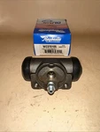 Raybestos Wc370105 Brake Wheel Cylinder (fits 02 Jeep Liberty) Tap Desc.. Fixed Price $16.99.
